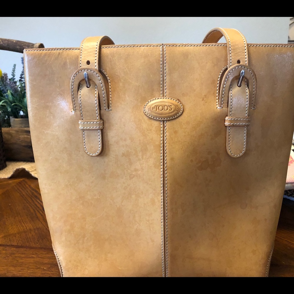 J.P. TOD’S  Fine leather women’s bag